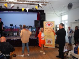 Künstler helfen Kinder - Mit Musik zur Menschlichkeit